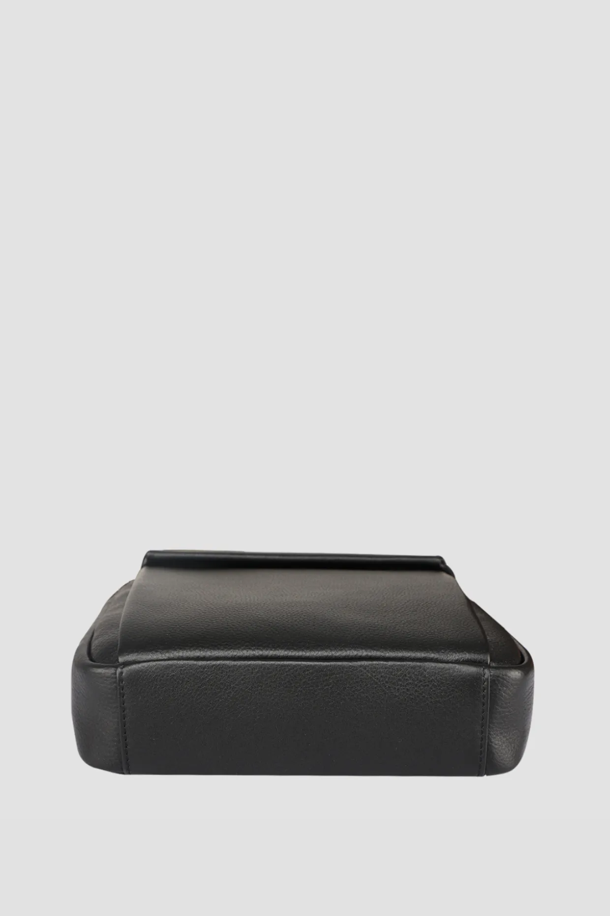 DARIUS CROSSBODY BAG