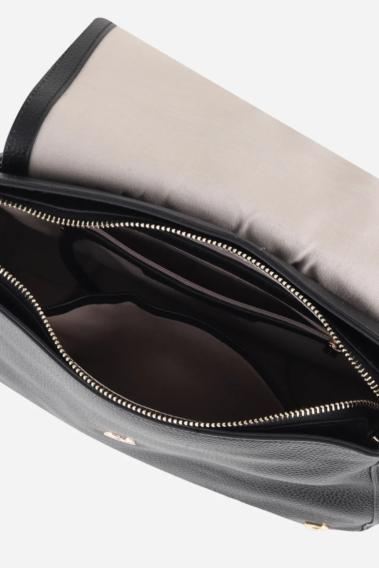 GWEN SATCHEL