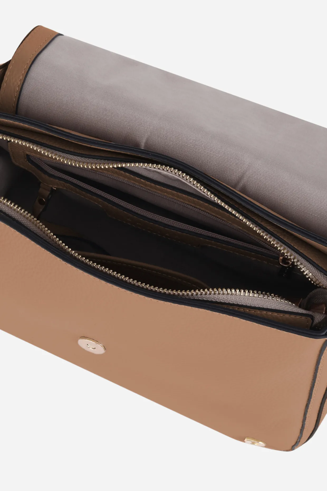 GWEN SATCHEL