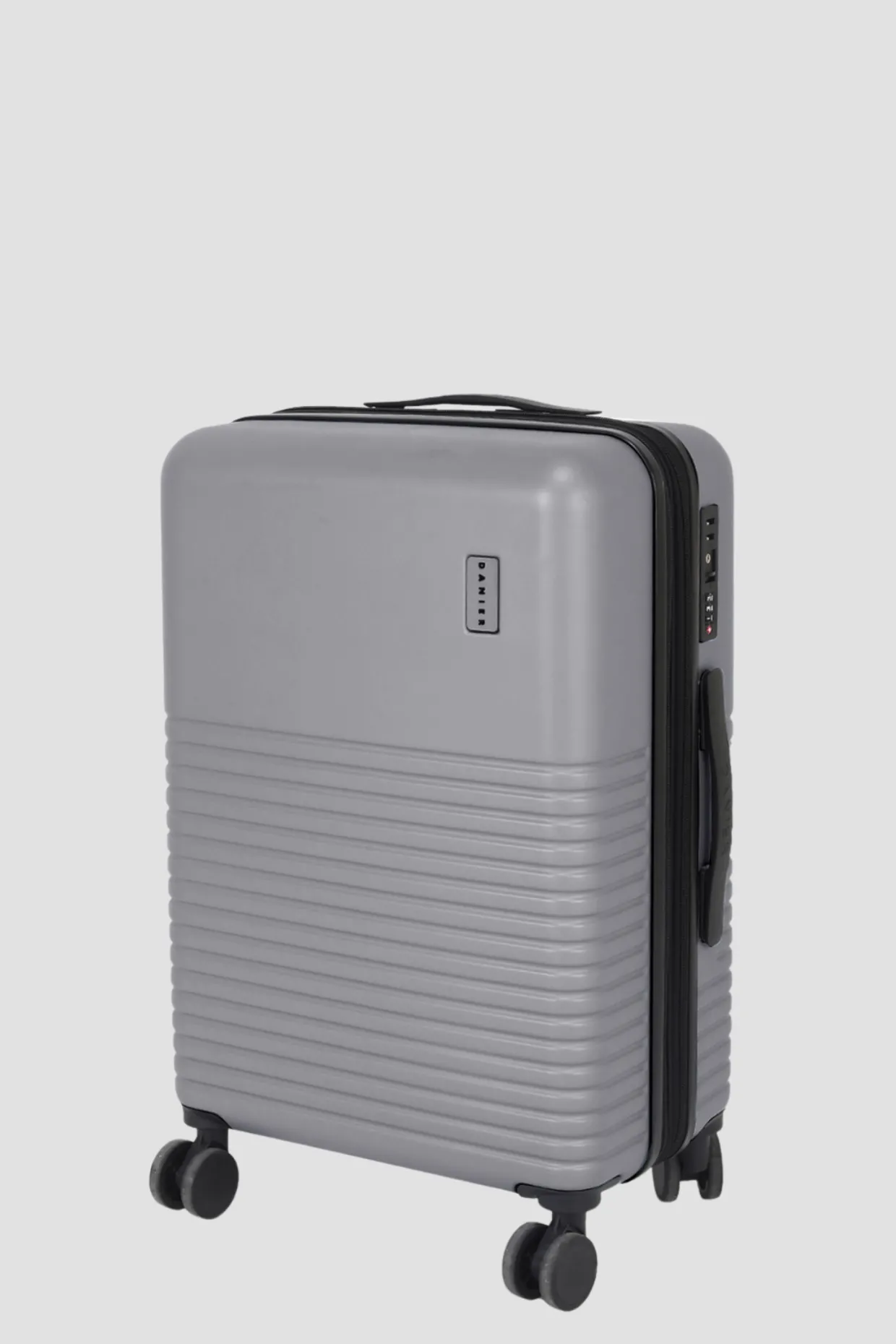 MONACO 22" MEDIUM LUGGAGE CASE