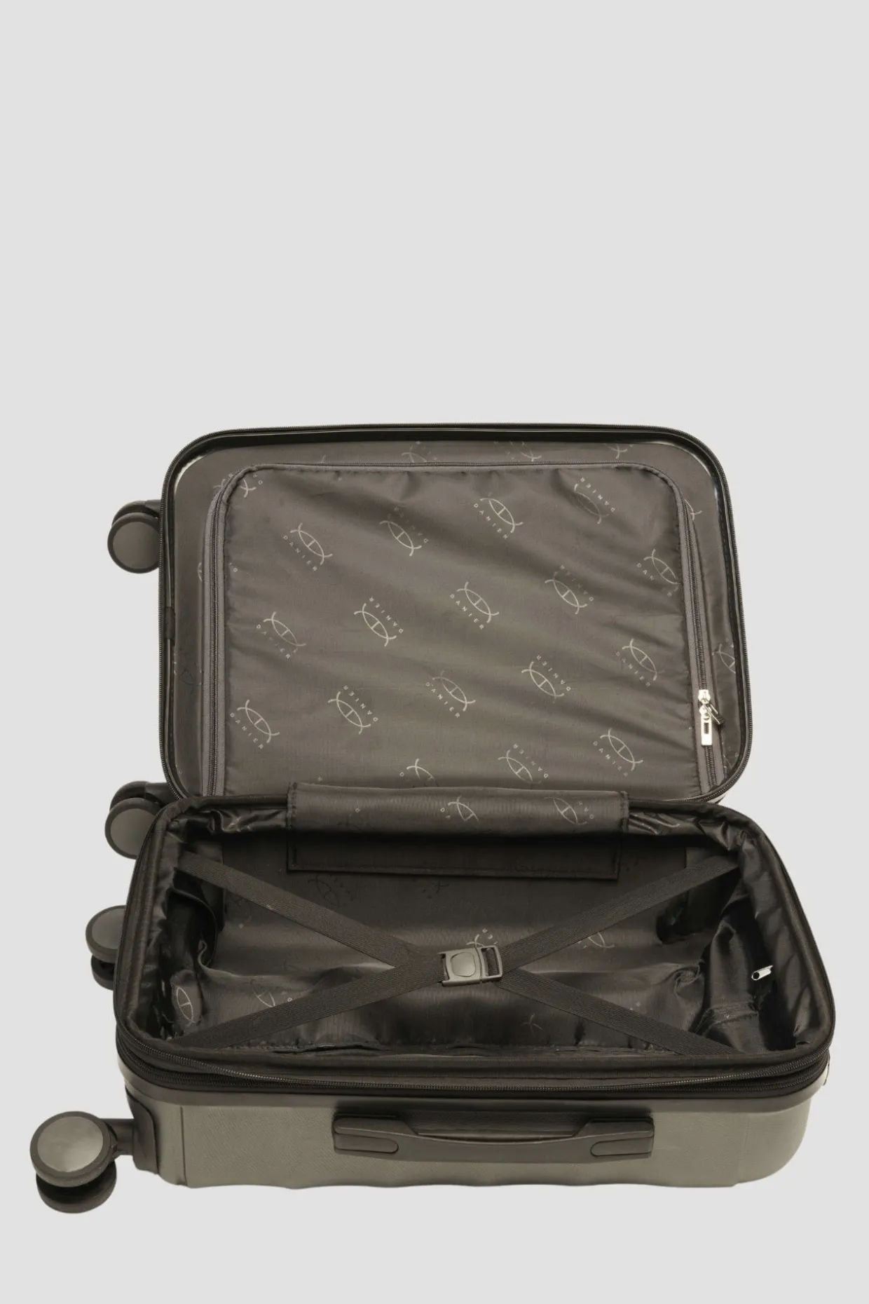 TRAVELPRO CARRY-ON LUGGAGE